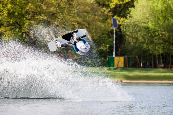 stage wakeboard