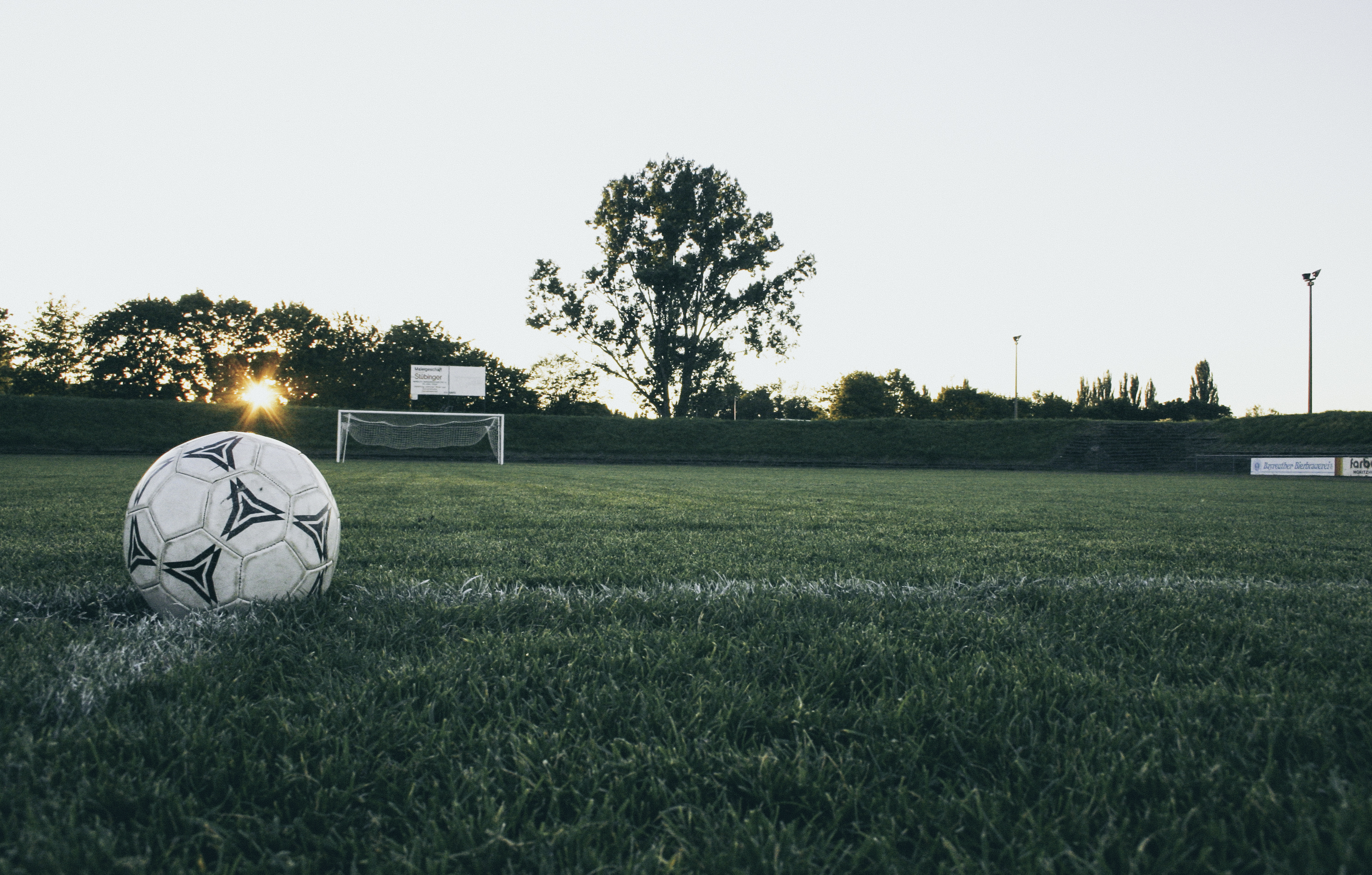 Matériel de football : bien choisir son équipement ! - Le Guide sport